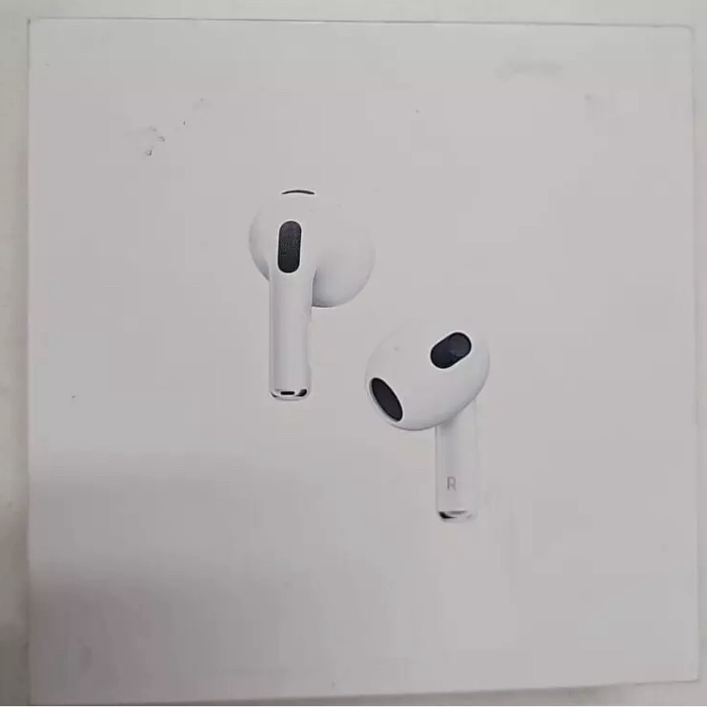 🔥Airpod 3rd Gens🔥